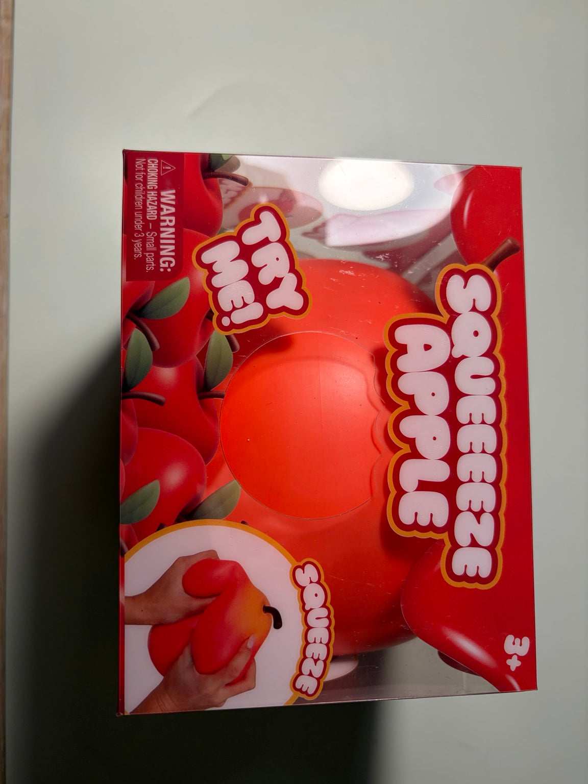 Squeezy Apple squishy toy
