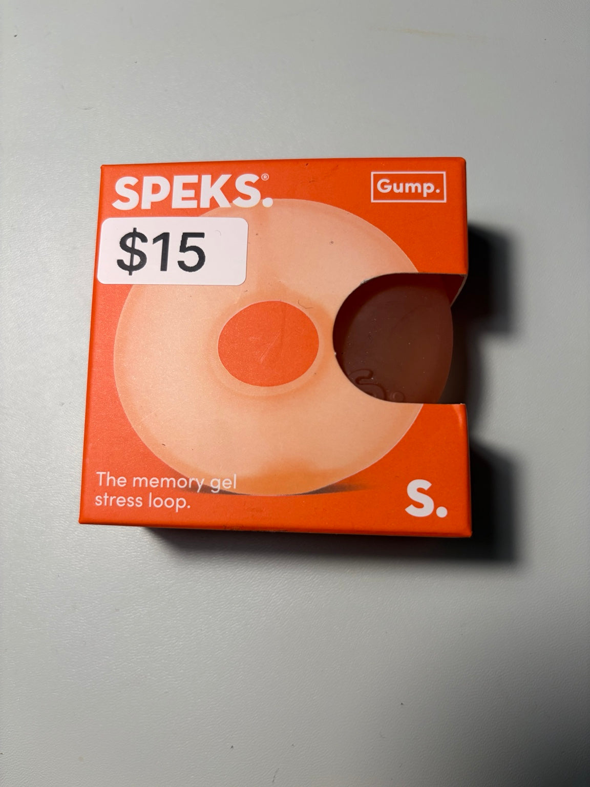 Speks Gump Orange Loop stress toy